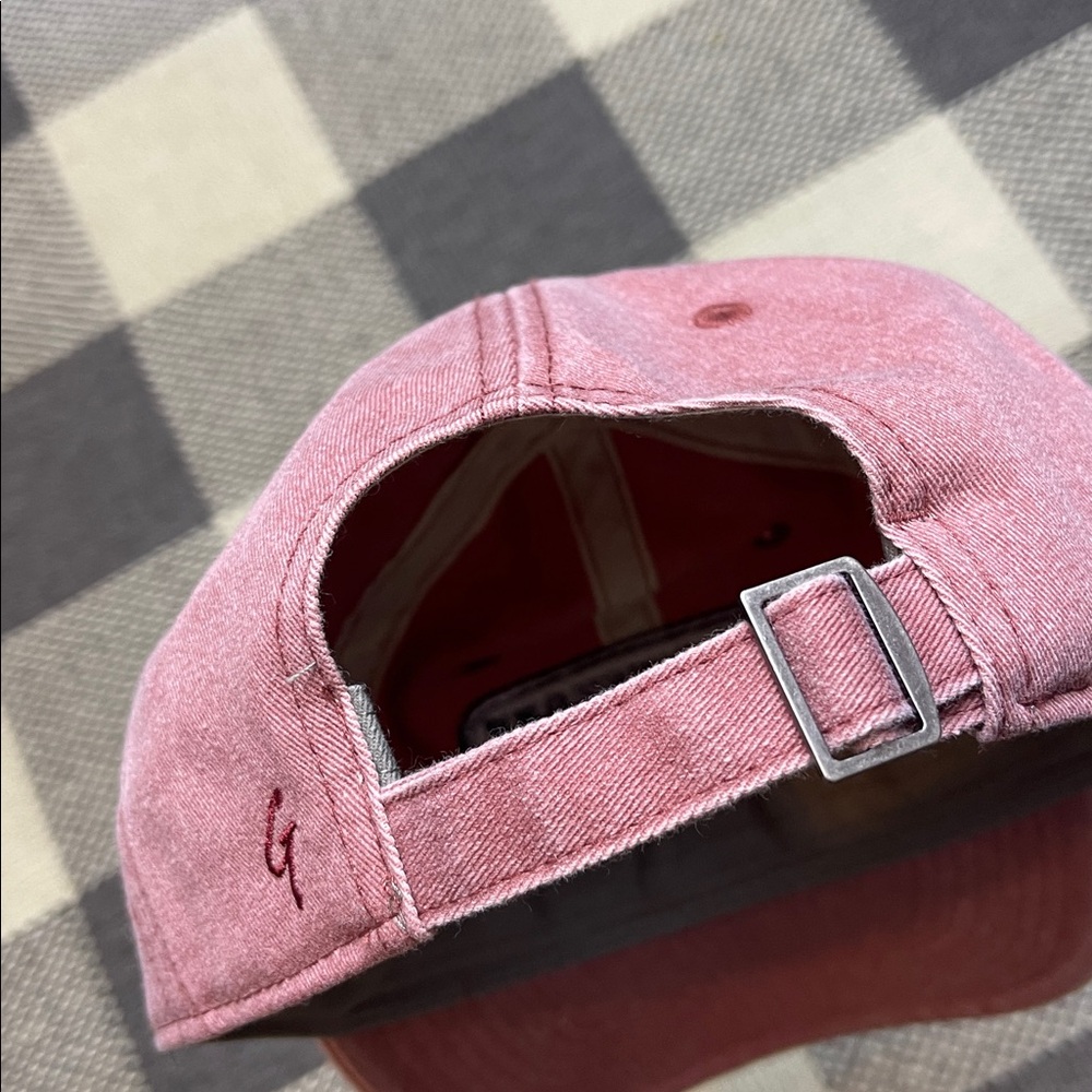 Yellowstone Baseball cap - Picture 3 of 4